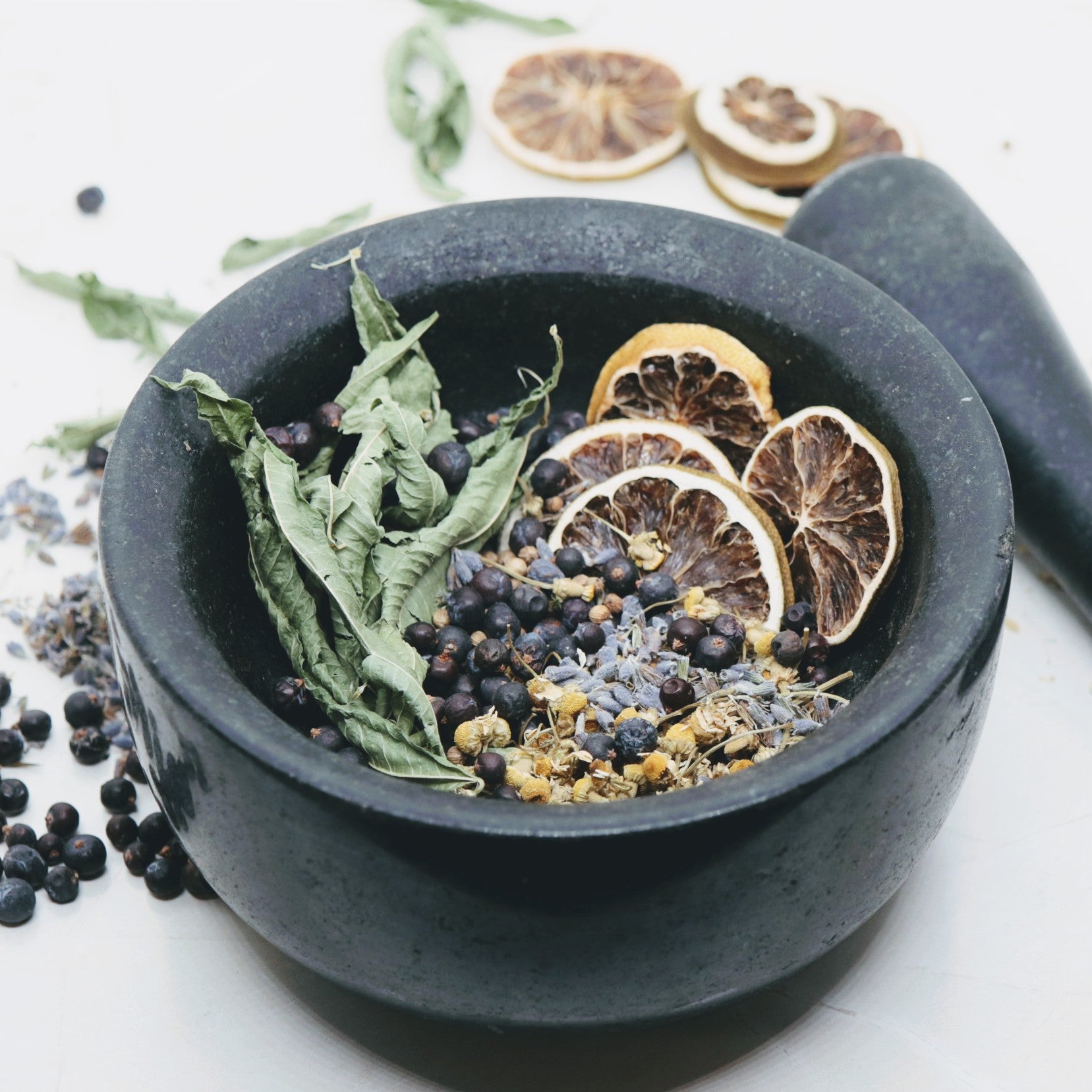 Dr Beak Premium Gin Dark Chocolate Bar <br>GOLD Medal NZ Chocolate Awards